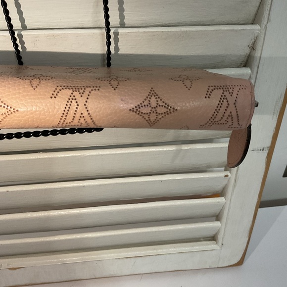 Louis Vuitton Zippy Wallet Mahina Leather Rose Jamin Pink - Picture 9 of 15